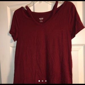 Maroon short sleeve.